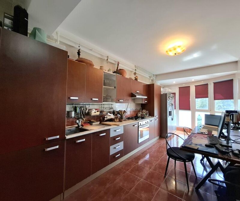 Dristor duplex 4 camere, 124 mp, terase, centrala, parcare
